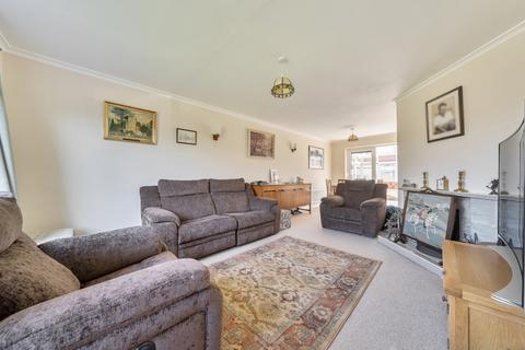 3 bedroom bungalow for sale, Park Close, Bicester OX25