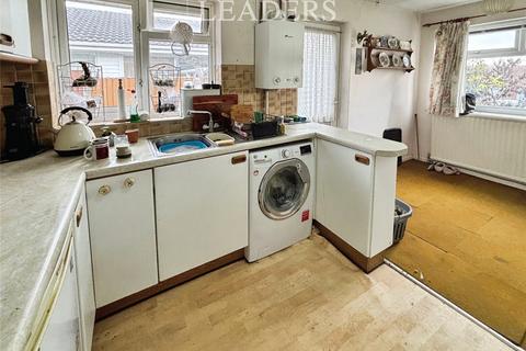 2 bedroom bungalow for sale, Maytree Gardens, Waterlooville, Hampshire