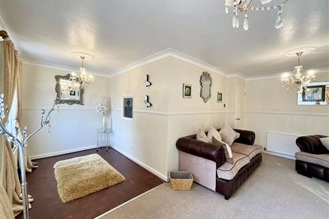 2 bedroom bungalow for sale, Ilkley Crescent, Swallownest, Sheffield, S26 4NS