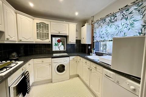 2 bedroom bungalow for sale, Ilkley Crescent, Swallownest, Sheffield, S26 4NS