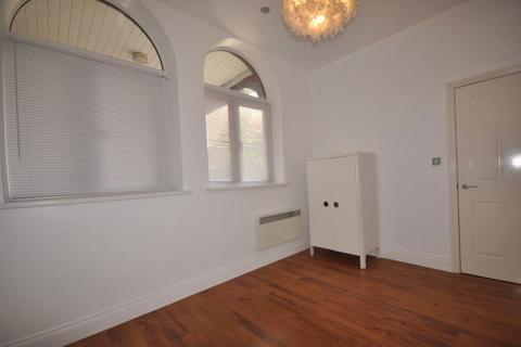 undefined, Bishopstone House, Bedford