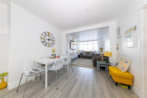 3 bedroom terraced house for sale, Stapleford Road, Bedfordshire LU2