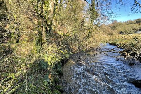 undefined, Allt Dol-felfed, Llanycefn SA66