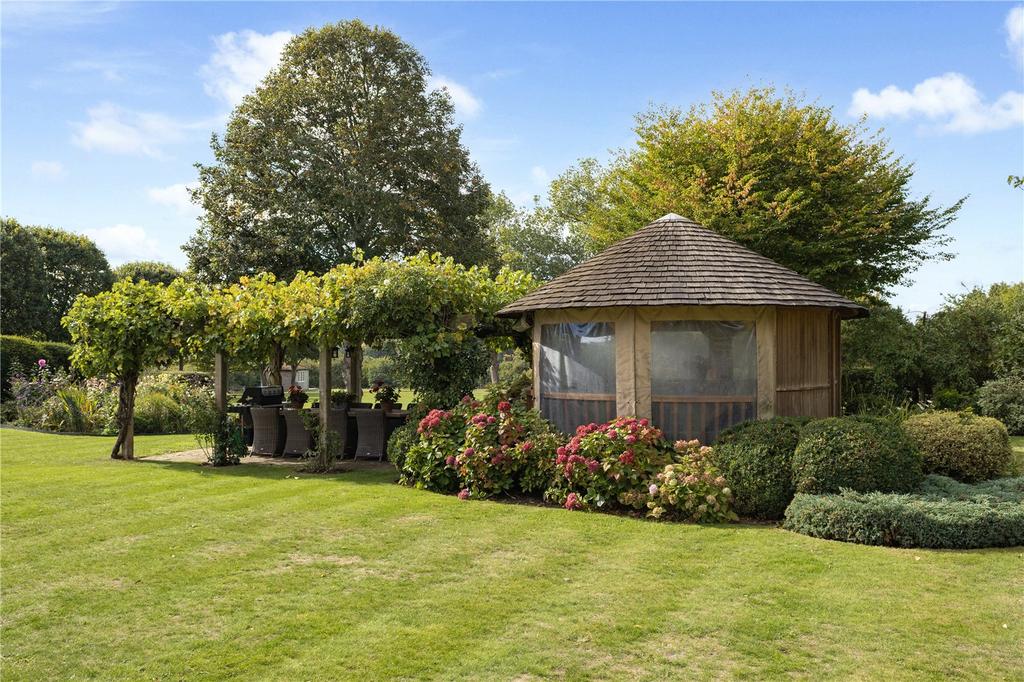 Breeze House Gazebo