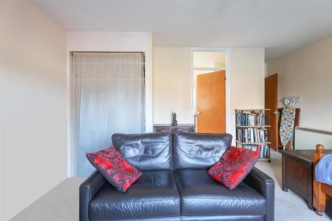undefined, Kingfisher Court, Willowmead, Dorking, RH4