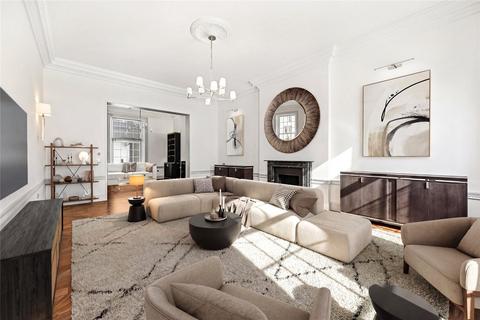 3 bedroom apartment to rent, Eaton Place, London, SW1X