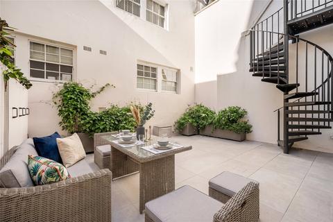 3 bedroom apartment to rent, Eaton Place, London, SW1X