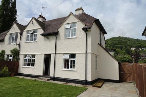 3 bedroom semi-detached house to rent, Rothwell Road, Malvern, WR14 4HX