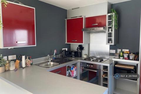 1 bedroom flat to rent, Quayside Drive, Colchester, CO2