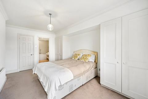 2 bedroom flat for sale, Ashgrove House, 28 Lindsay Square, London, SW1V