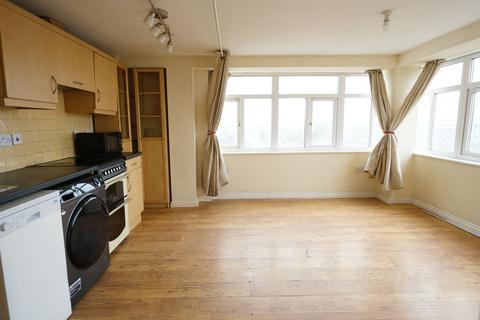 1 bedroom apartment to rent, Flat , Riverside Heights, Dock Road, Tilbury