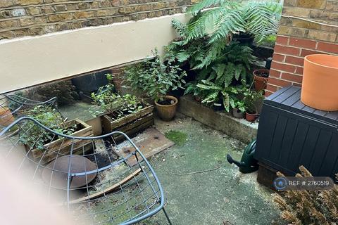 1 bedroom flat to rent, Osbaldeston Road, London, N16