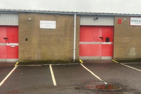 Warehouse to rent, Avro Way Melksham SN12 6TP