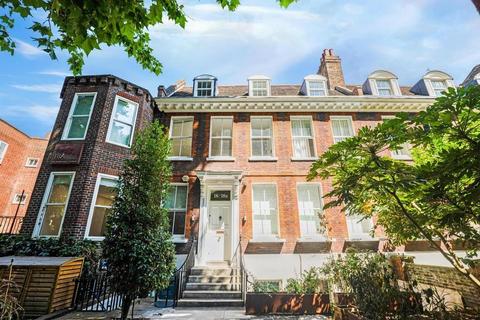 Office to rent, 179-181 Bermondsey St London SE1 3UW