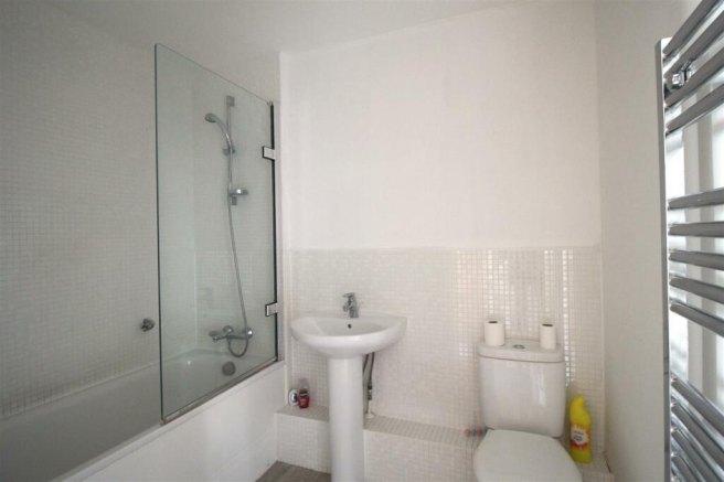 4-dalmeny-way-kt18-7bl-966950