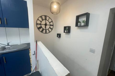 1 bedroom flat to rent, Brixton Road, London SW9