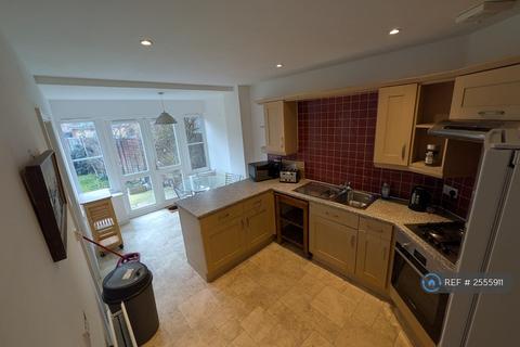 undefined, Kingfisher Drive, Cheltenham, GL51