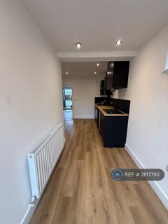 2 bedroom end of terrace house to rent, Main St, Nottingham, NG16