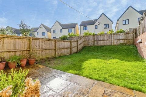 2 bedroom semi-detached house for sale, Oathills Place, Paignton