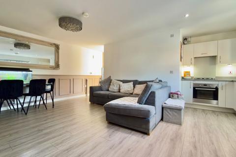 2 bedroom coach house for sale, Worrall Drive, Wouldham ME1