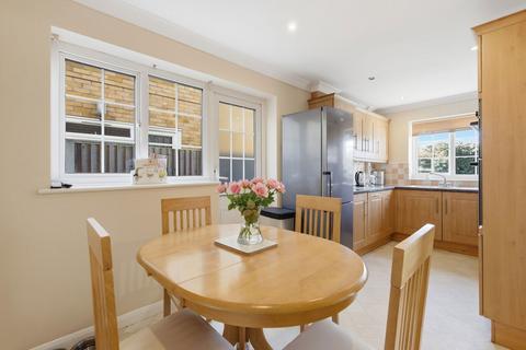 undefined, Highcliffe Close, Wickford, SS11
