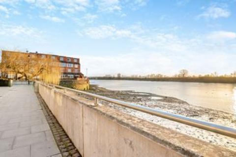 2 bedroom apartment to rent, Palace Wharf Apartments, W6