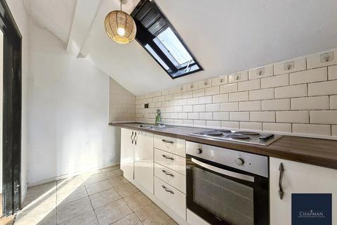 2 bedroom flat for sale, Penrhiwfer Road, Tonyrefail, CF39