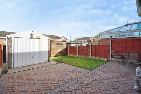 2 bedroom semi-detached house for sale, Stoneydale Close, Swadlincote, DE11