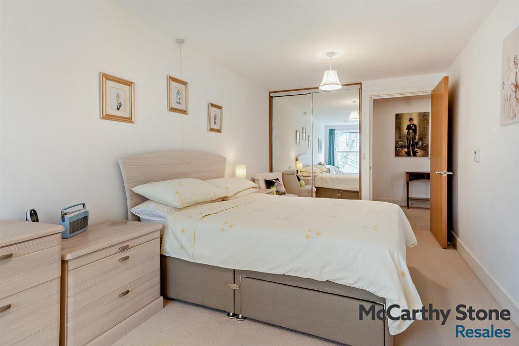 8680482-interior10-800.jpg