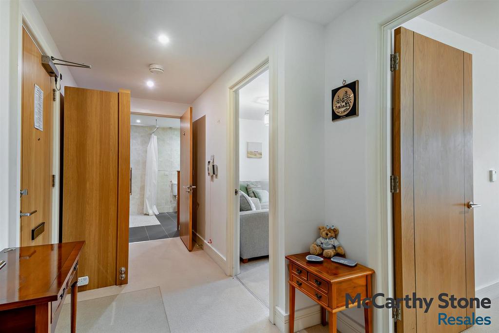 8680482-interior06-800.jpg