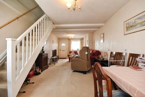 2 bedroom terraced house for sale, Kings Road, Halstead