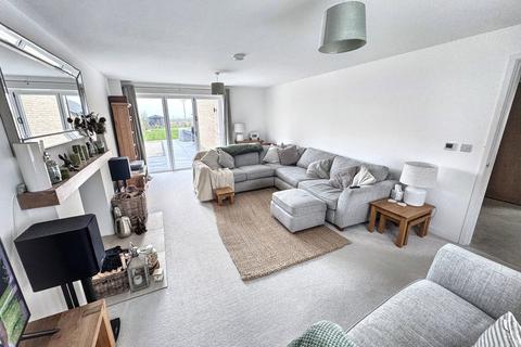 4 bedroom detached house for sale, Church Road, Wicken