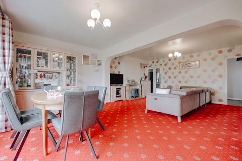 5 bedroom semi-detached house for sale, Rowley Close, Watford, WD19