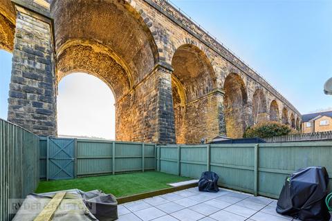 undefined, Dale View, Longwood, Huddersfield, West Yorkshire, HD3