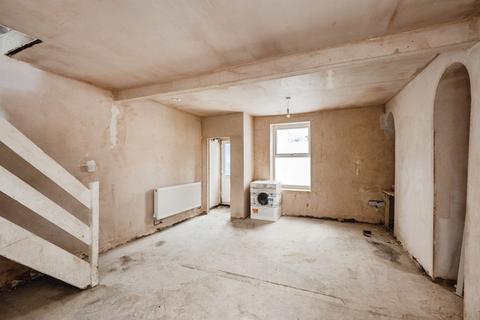 2 bedroom end of terrace house for sale, Burrows Road, Swansea SA1