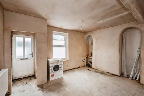 2 bedroom end of terrace house for sale, Burrows Road, Swansea SA1
