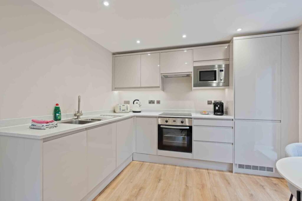 2 bed flat to rent Lydon Rd, London SW4