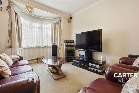 3 bedroom detached house for sale, Edmund Road, Rainham, RM13