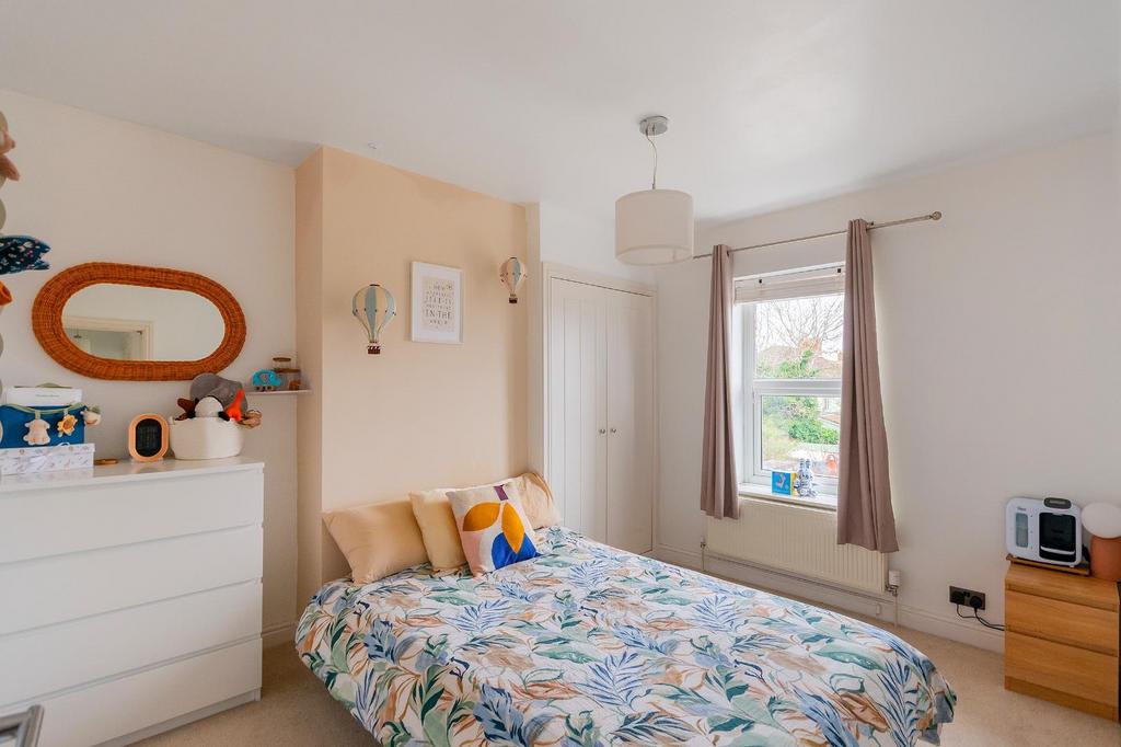 5 T6 RFS - Bedroom C.jpg