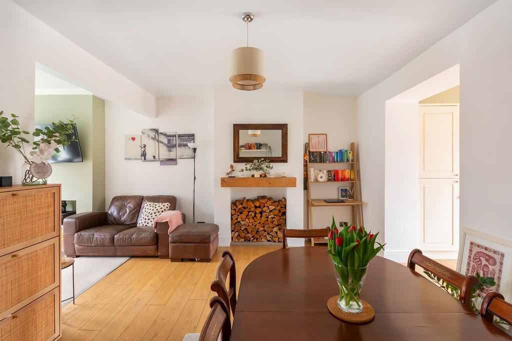 5 T6 RFS - Dining Room D.jpg