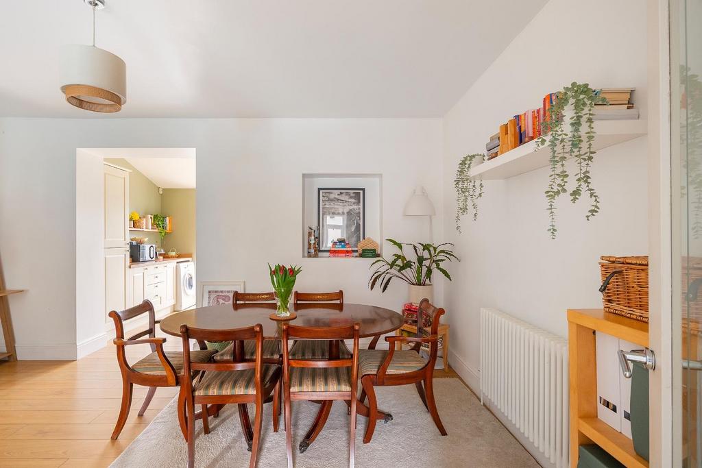 5 T6 RFS - Dining Room E.jpg