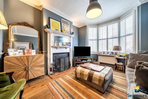 3 bedroom detached house for sale, Testard Road, Surrey GU2