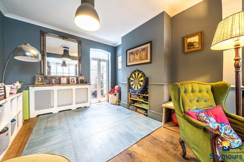 3 bedroom detached house for sale, Testard Road, Surrey GU2