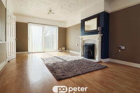 3 bedroom terraced house for sale, Lydstep Crescent, CARDIFF