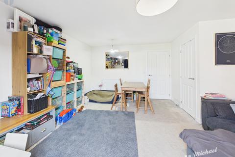 3 bedroom semi-detached house for sale, Coronet Road, Kingsbrook, Aylesbury, Buckinghamshire