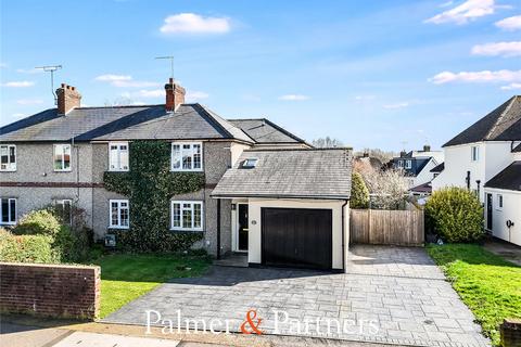 3 bedroom semi-detached house for sale, Broomfield Road, Essex CM1