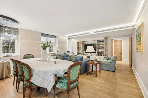 2 bedroom flat for sale, Coleridge Gardens, London SW10