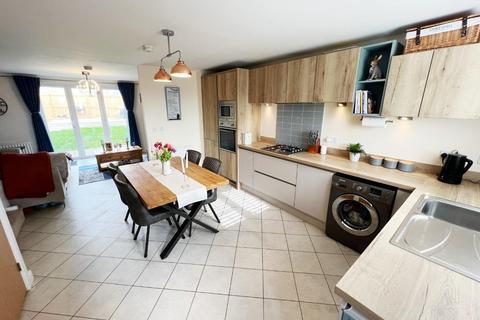 3 bedroom end of terrace house for sale, Nable Hill Close, Chilton, Ferryhill