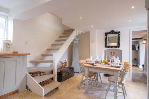2 bedroom detached house for sale, Clyffe Pypard, Wiltshire SN4