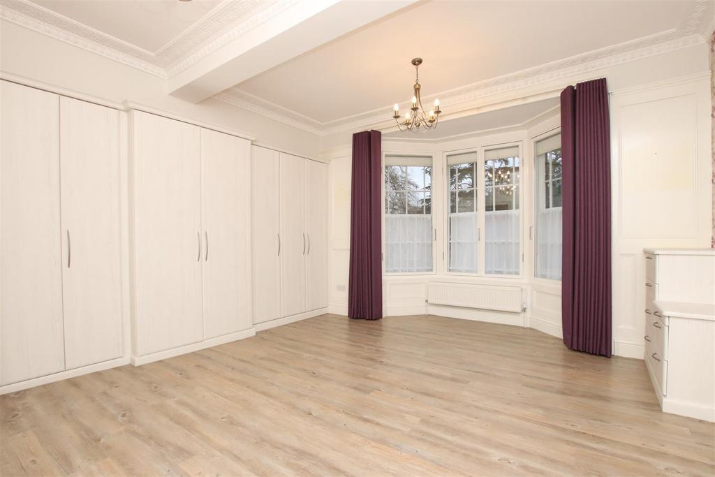 Bedroom.JPG